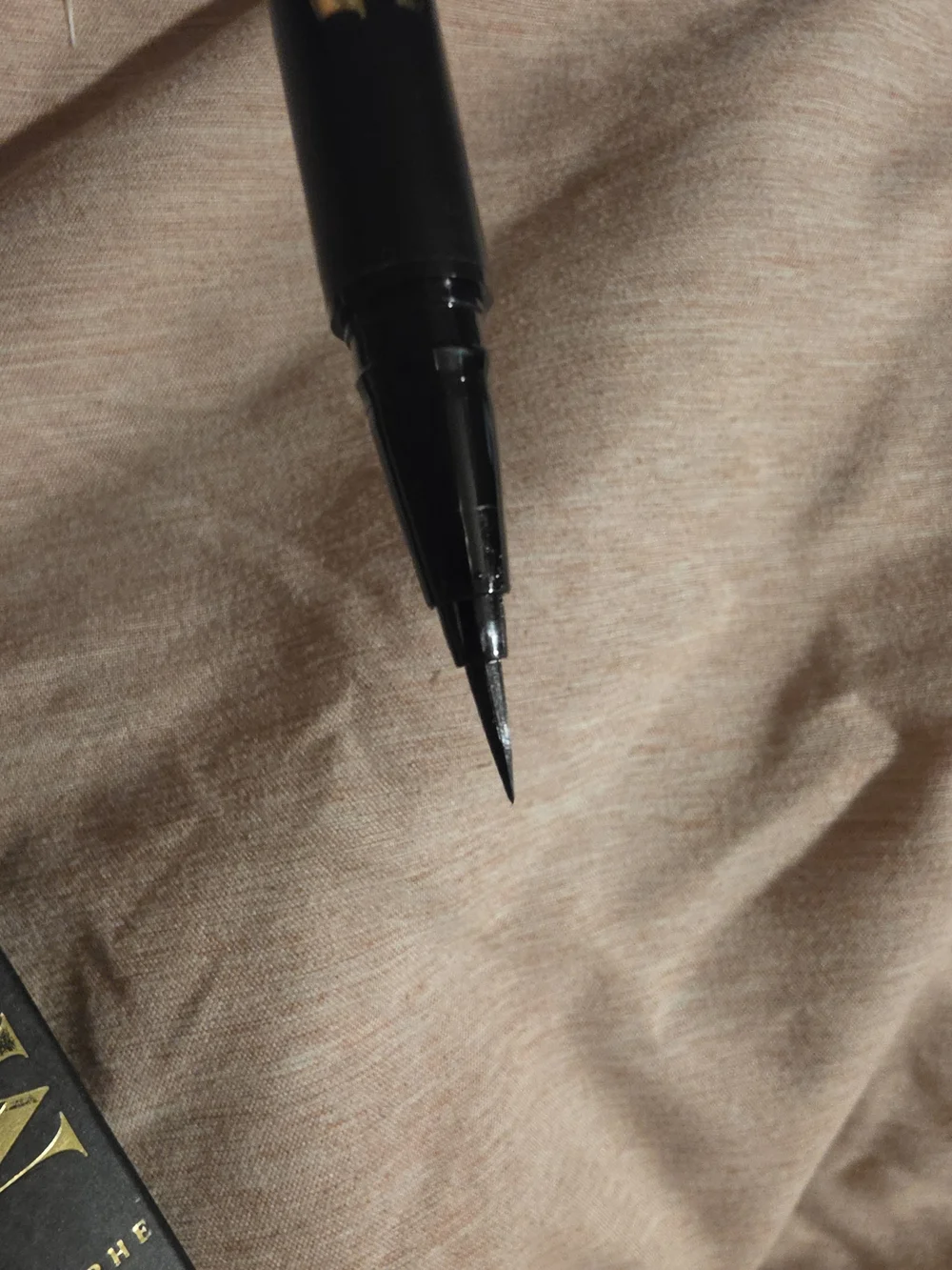 Morphe intense black